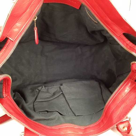 AUTH BALENCIAGA LE CITY MOTORCYCLE BAG RED TAHITIAN ROSE 🌹 AUTHENTICATED✅ - Picture 12 of 16